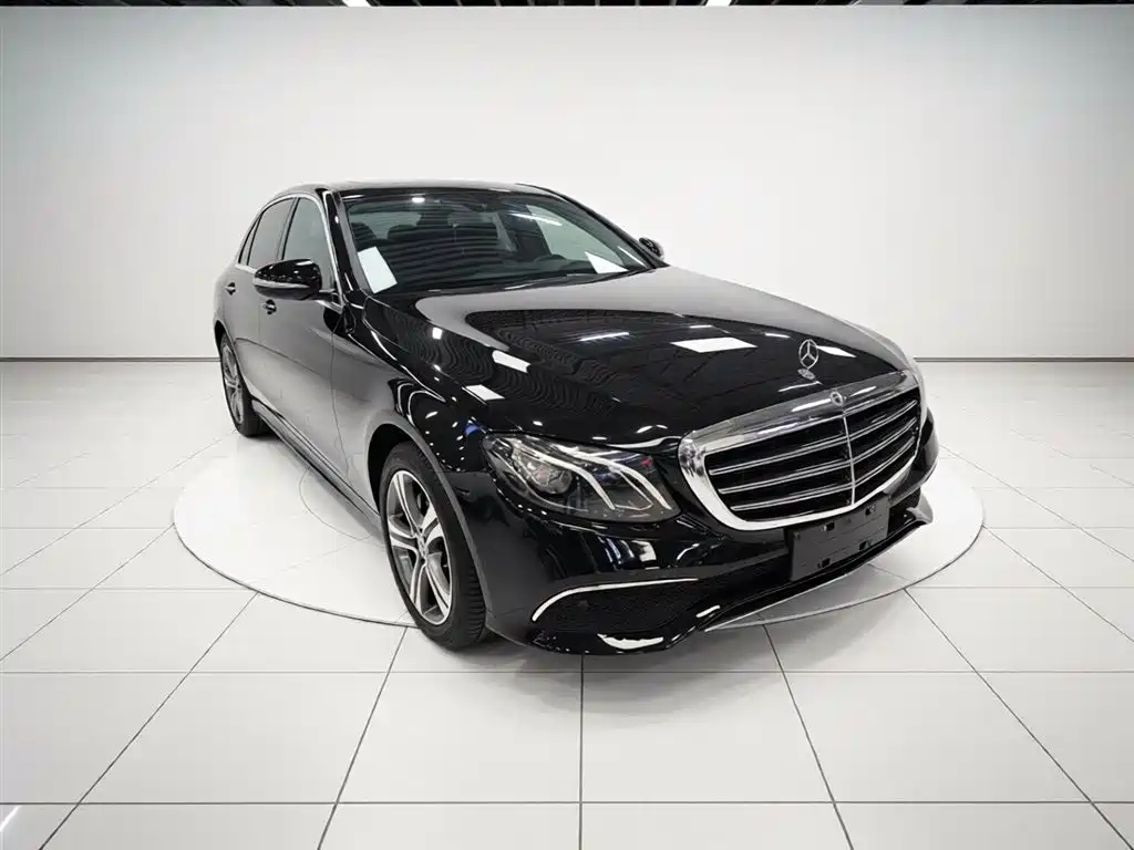 Mercedes-Benz E-Class 2016 E 200 L Sport Type фото 4