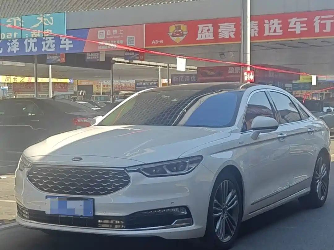2021 Ford Taurus