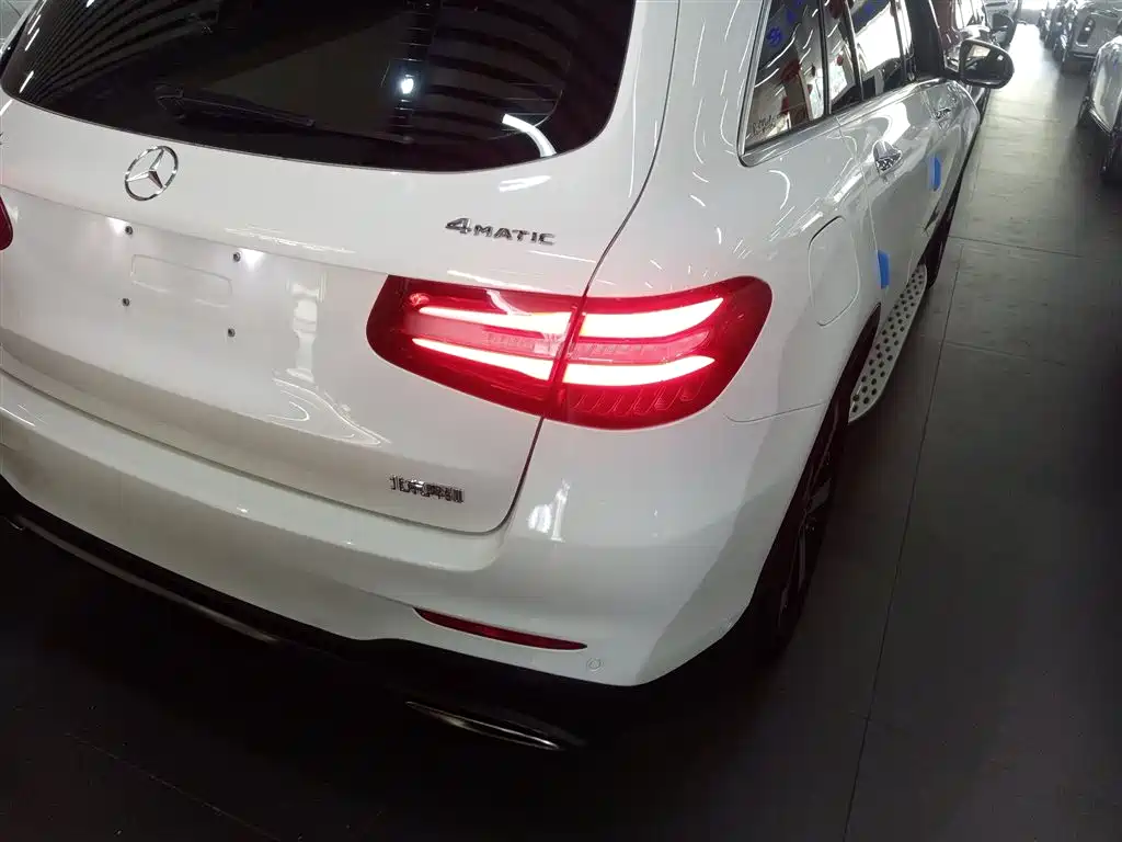 Mercedes-Benz GLC 2019 GLC 260 L 4MATIC Luxury фото 8