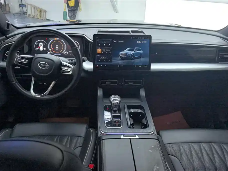 GAC Trumpchi Trumpchi GS8 2022 Pilot Series 2.0TGDI 4WD Luxury Smart Connect Edition (7-Seater) фото 12