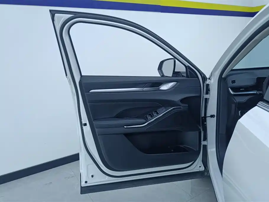 Haval H6 2024 Model 1.5T 2WD Classic Edition фото 7