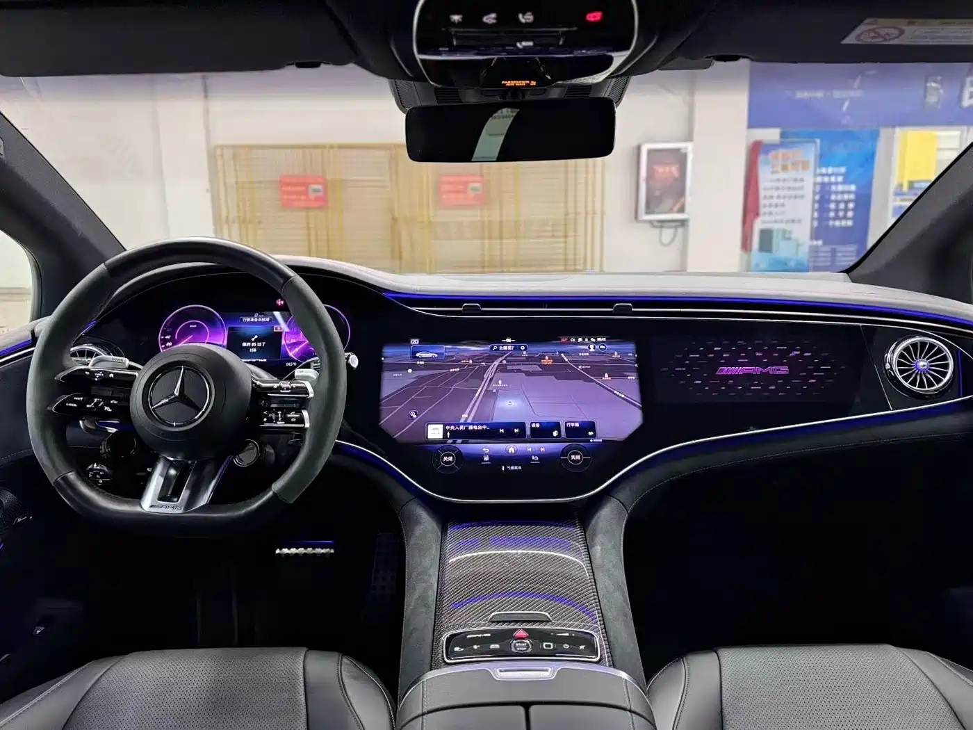 MERCEDES-BENZ EQE AMG