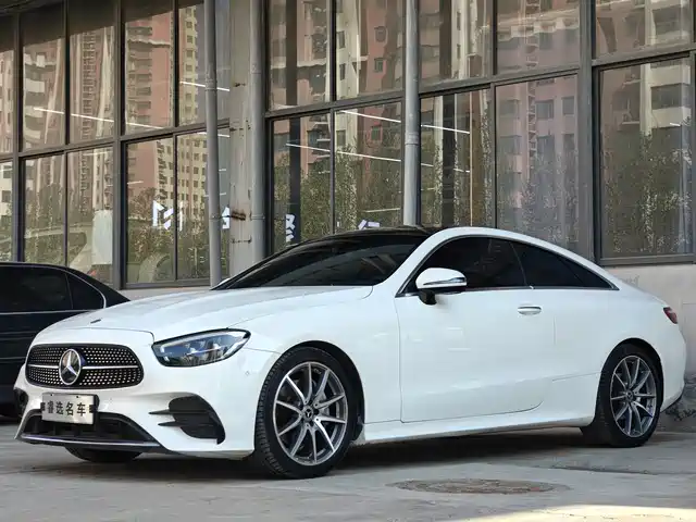 MERCEDES-BENZ E CLASS