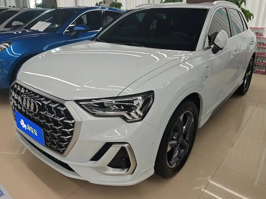 Audi Q3 2024 2024 35 TFSI Fashion Sport