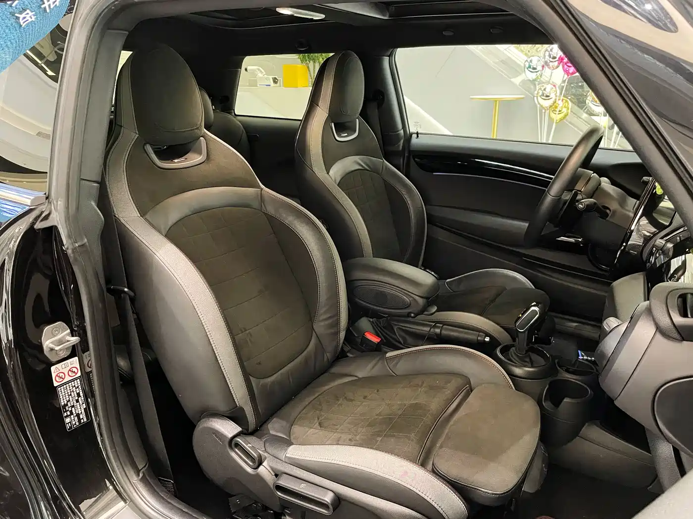 MINI 2022 2.0T COOPER S Classic фото 13