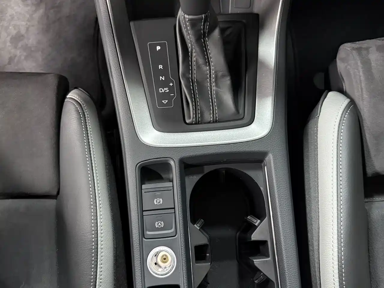 Audi Q3, миниатюра 16