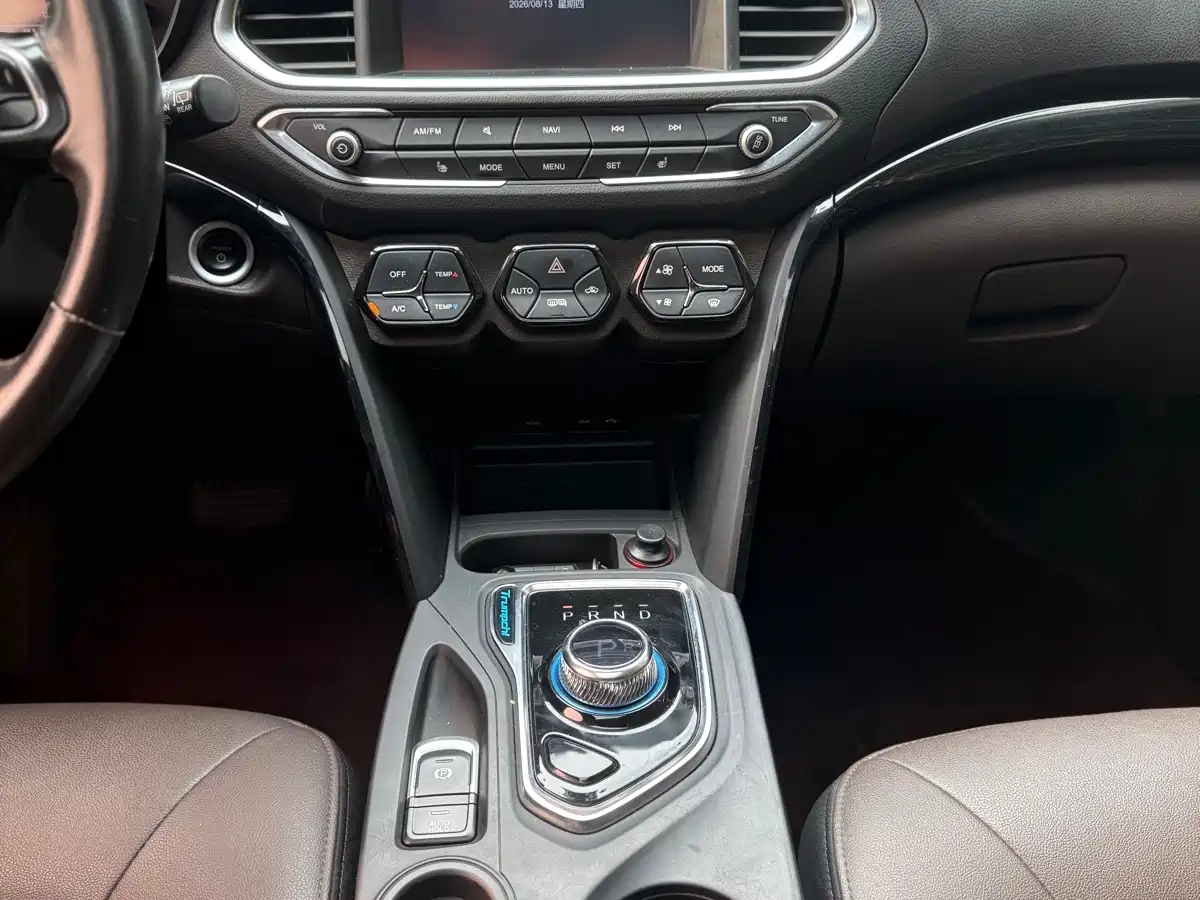 GAC Trumpchi Trumpchi GS4 New Energy 2017 2017 1.5L PHEV Premium Edition