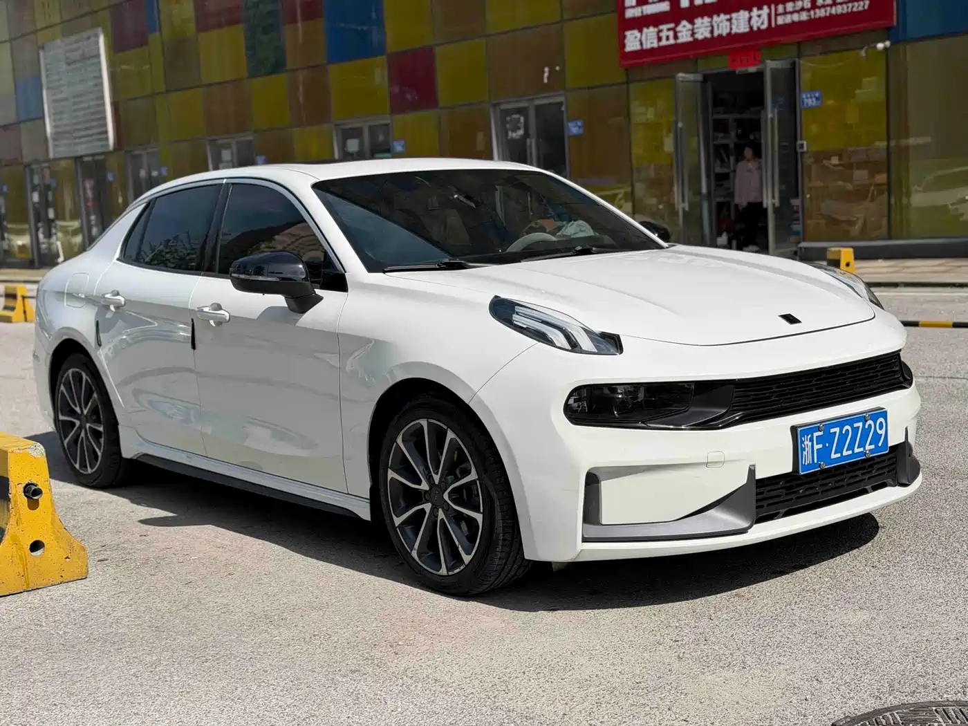 Lynk & Co 03 2019 1.5TD DCT Power Edition China VI фото 3