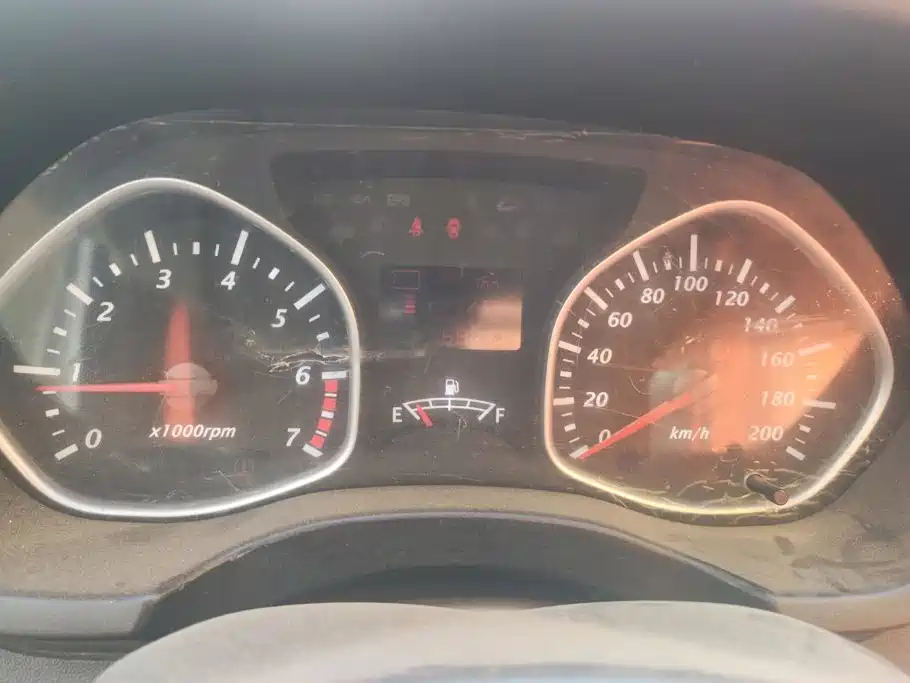 FAW Xiali N7 2014 2013 1.3L Manual Smart Fuel-Efficient Premium