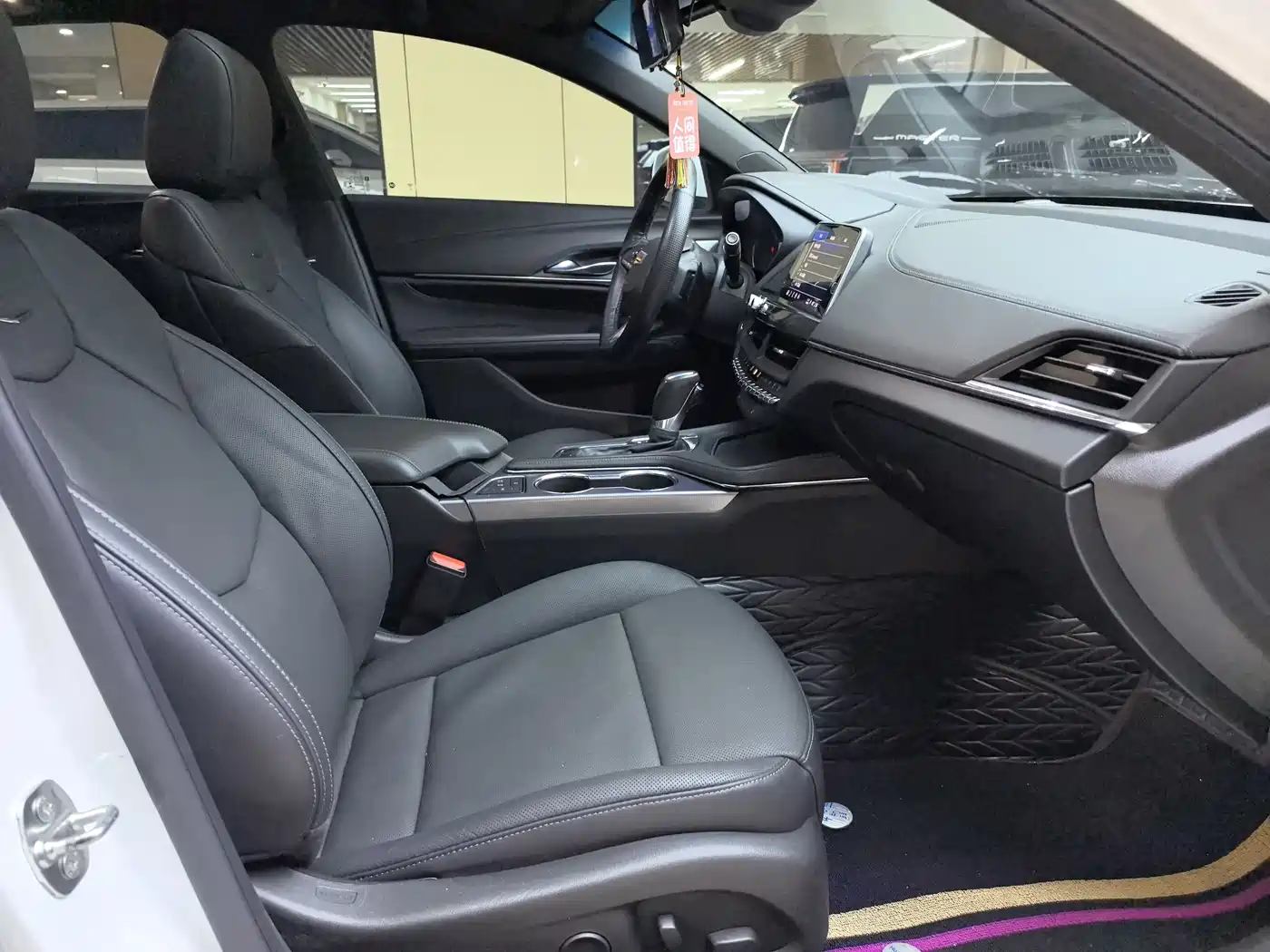 CADILLAC CT4
