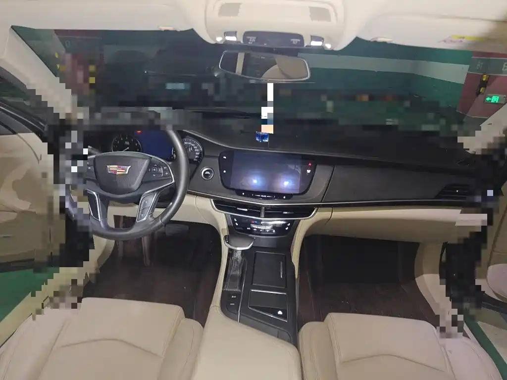 Фото 20 - Cadillac CT6