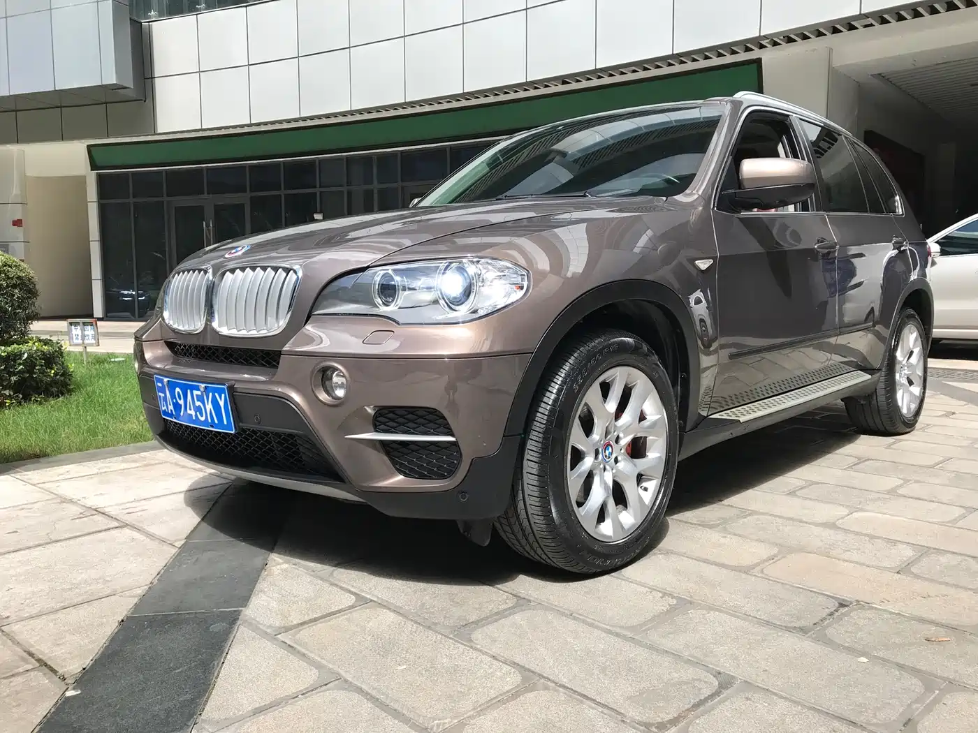 BMW X5 (Import) 2011 xDrive35i Luxury Edition фото 4