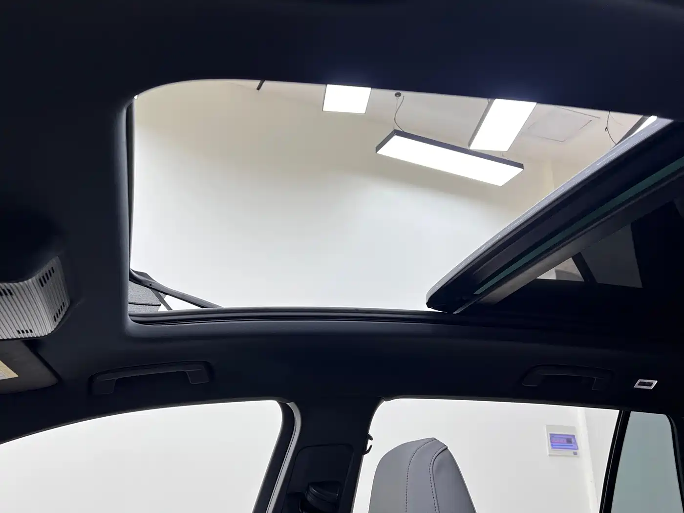 Audi Q5 e-tron 2024 2023 40 e-tron Starlight Edition Mecha Package