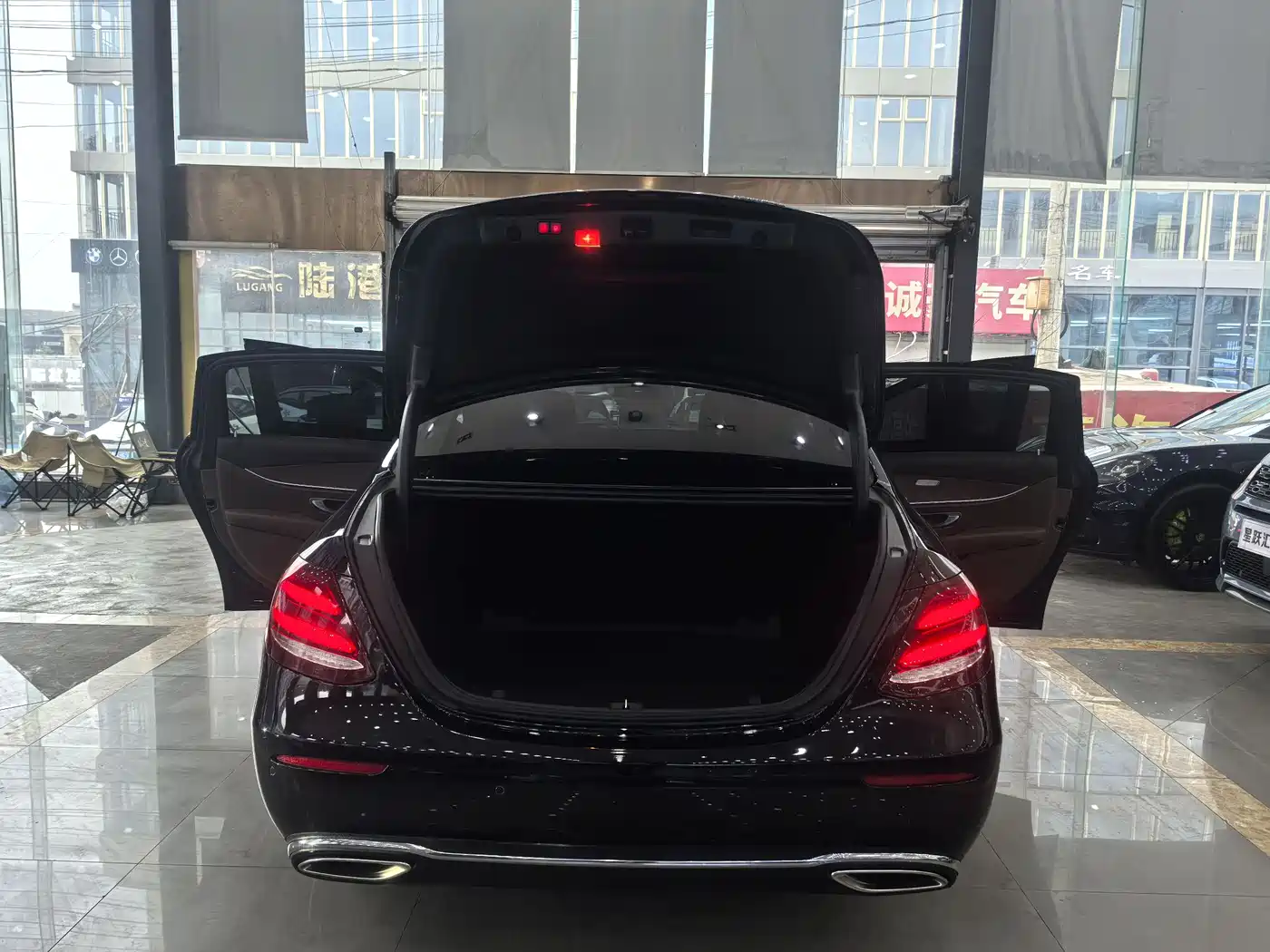 Mercedes-Benz E-Class 2020 E 300 L Fashion фото 20