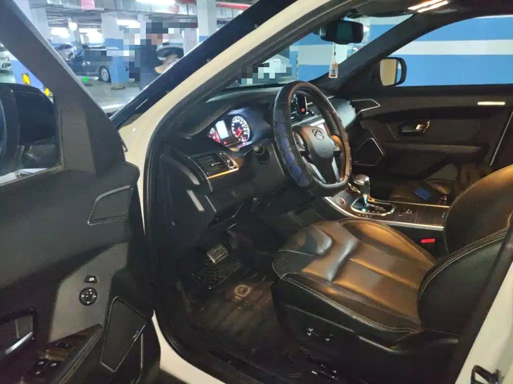 Landwind X7 2016 2015 2.0T Panorama Premium