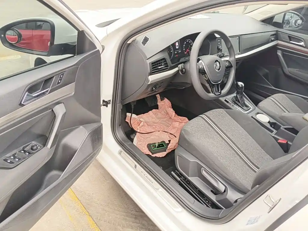 Volkswagen VW Lavida EV 2021 2019 Premium Edition