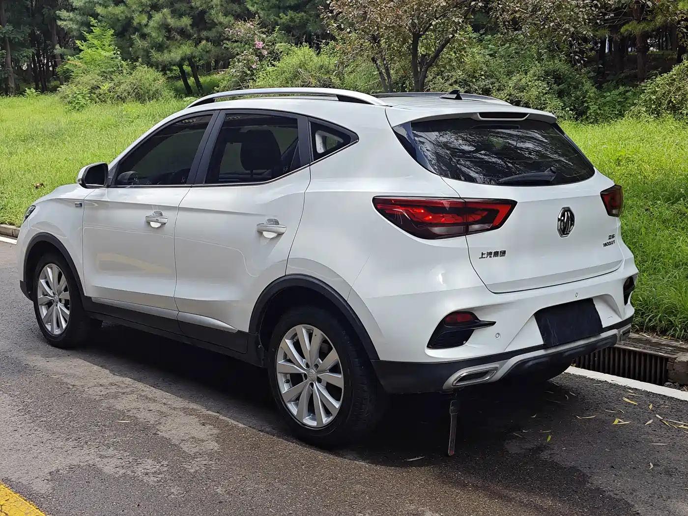 MG ZS 2021 2020 180DVVT Automatic Lite