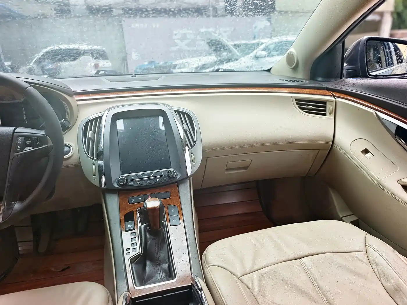 Фото 7 - Buick LaCrosse