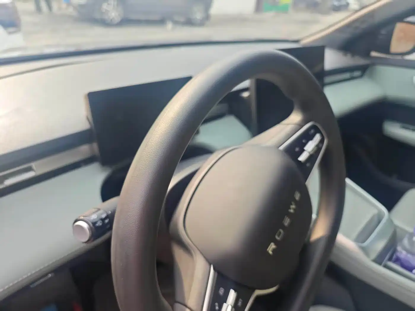 Roewe D6 2024 2025 Model 450km Premium Edition