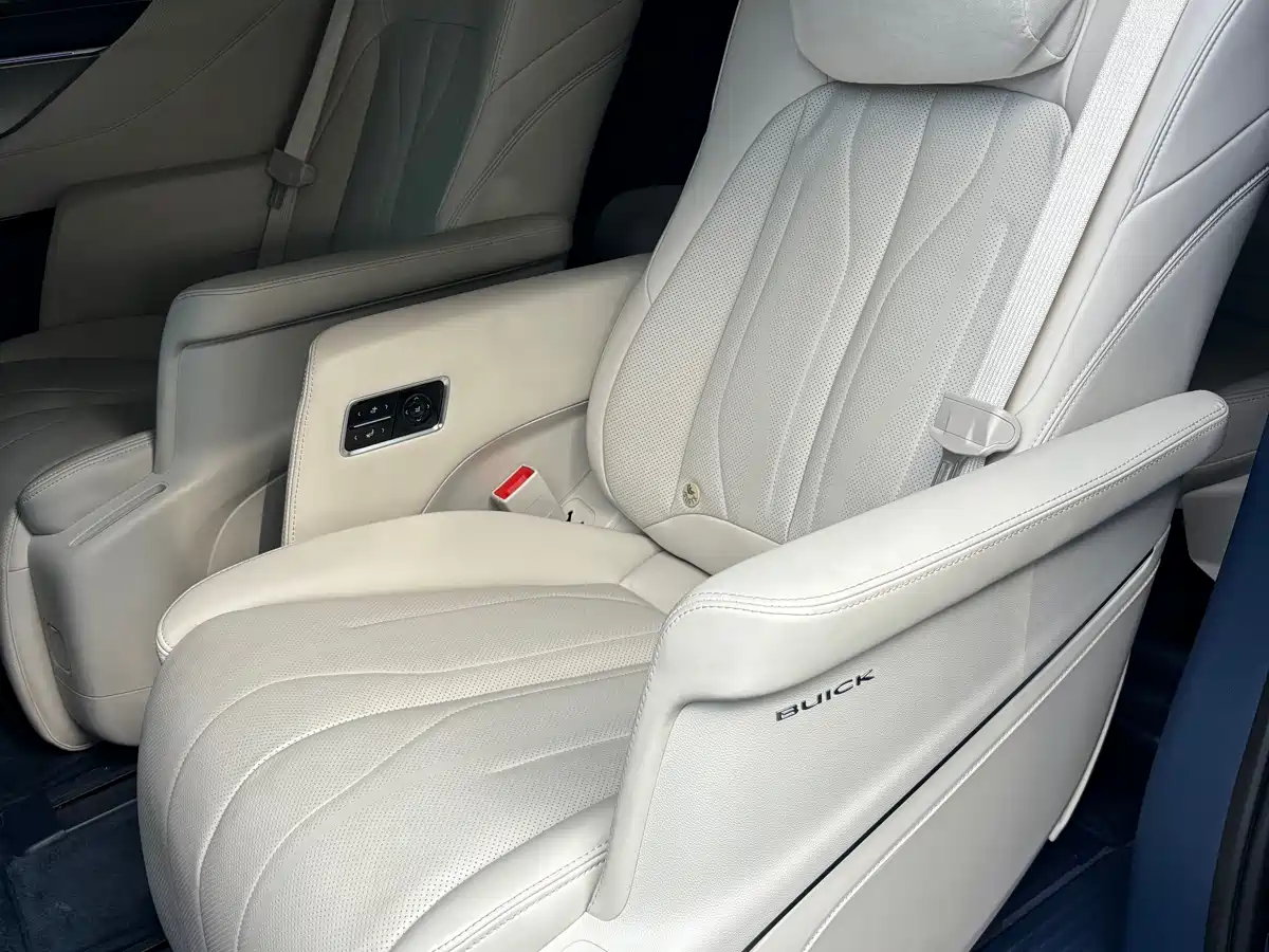 Buick GL8 New Energy 2024 Land Honor Luxury Edition 6-Seater фото 24