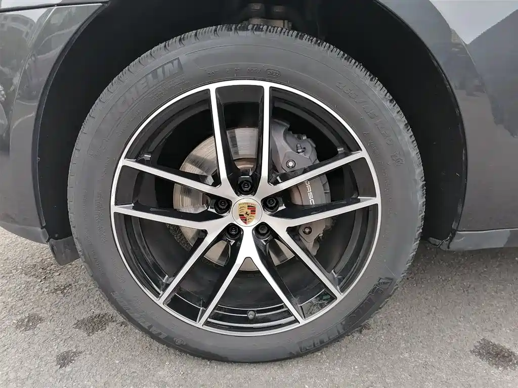 Porsche Macan 2023 Macan 2.0T фото 11