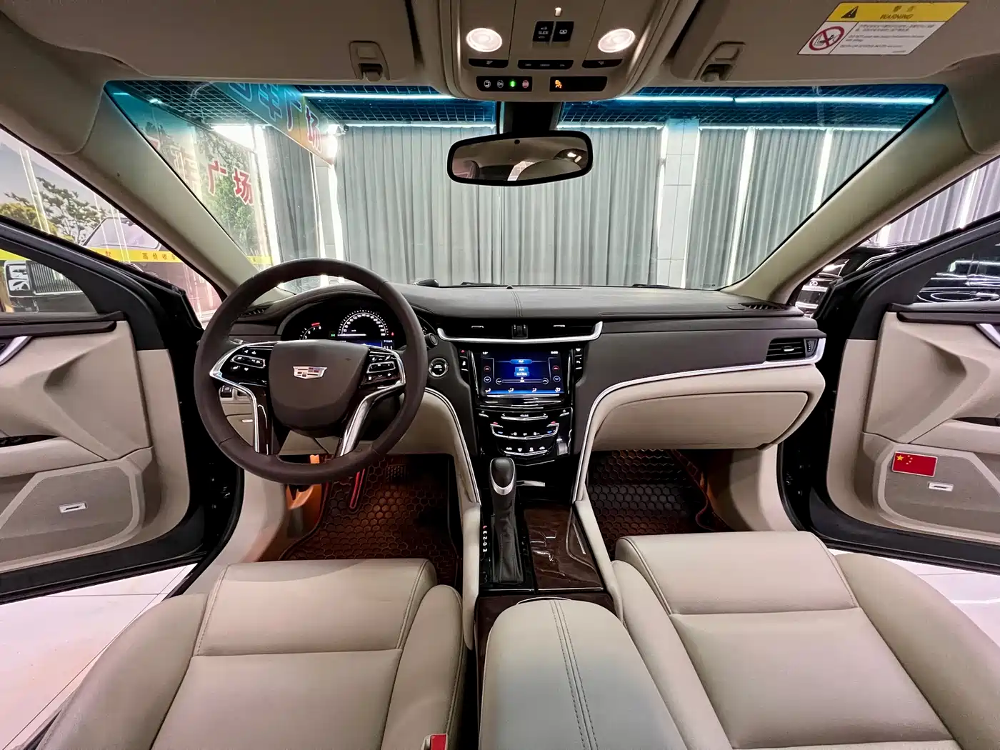 Cadillac XTS 2017 28T Technology фото 16