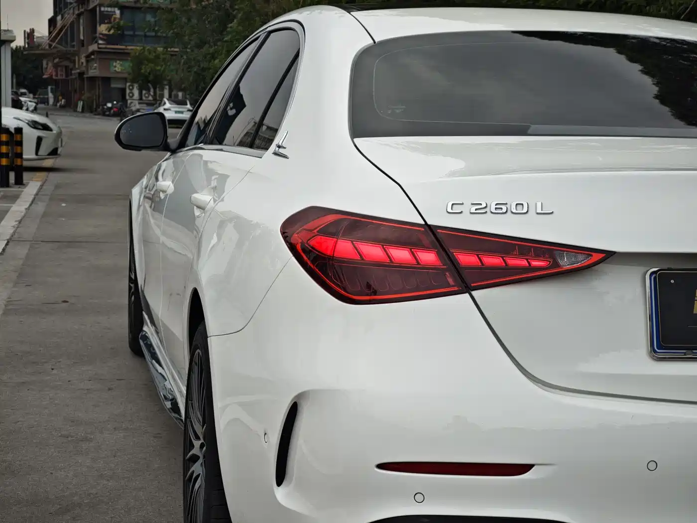 Mercedes-Benz C-Class 2023 Facelift II C 260 L Sport Edition фото 8