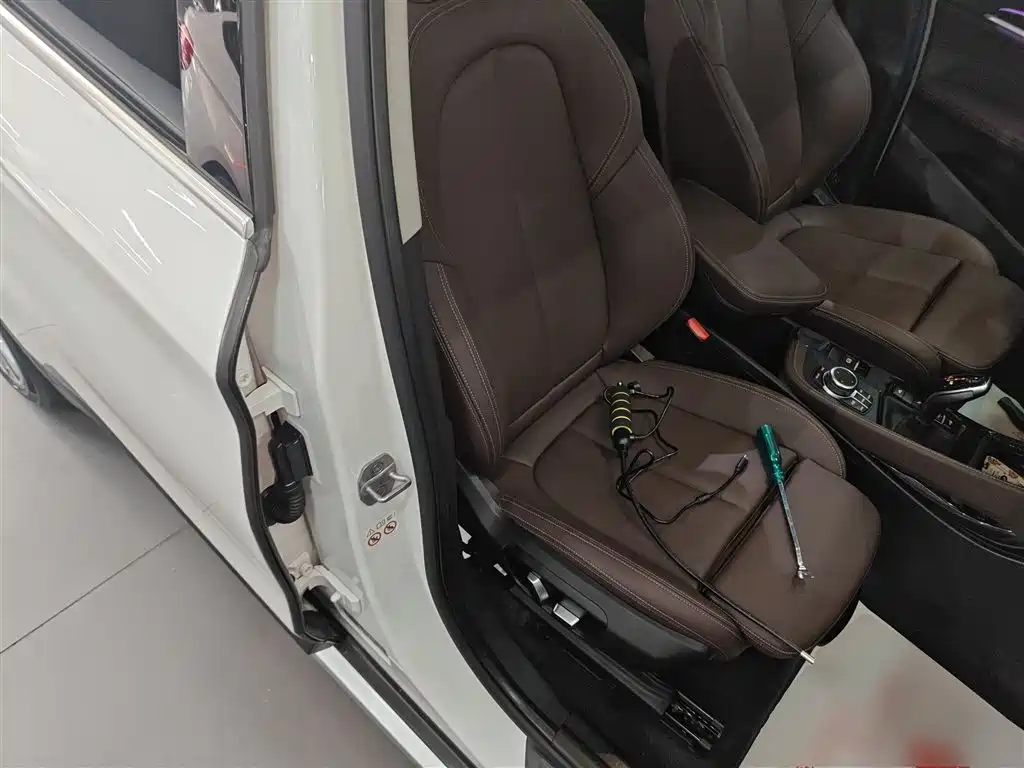 BMW X1 2022 Facelift xDrive25Li Premium Edition фото 25