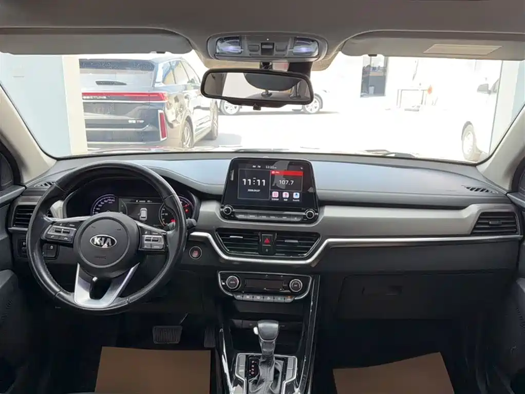 Kia Sportage 2019 2.0L Automatic Smart Luxury Edition фото 21