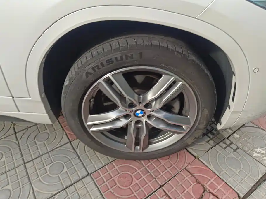 Фото 6 - BMW X2