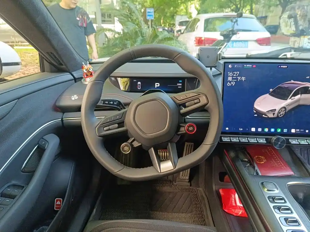 Фото 3 - Xiaomi Auto Xiaomi SU7