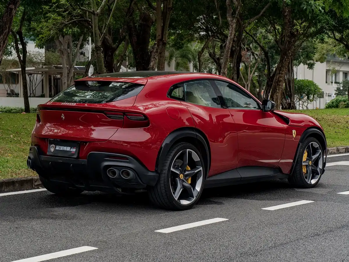 Ferrari Purosangue 2024 2023 6.5L V12