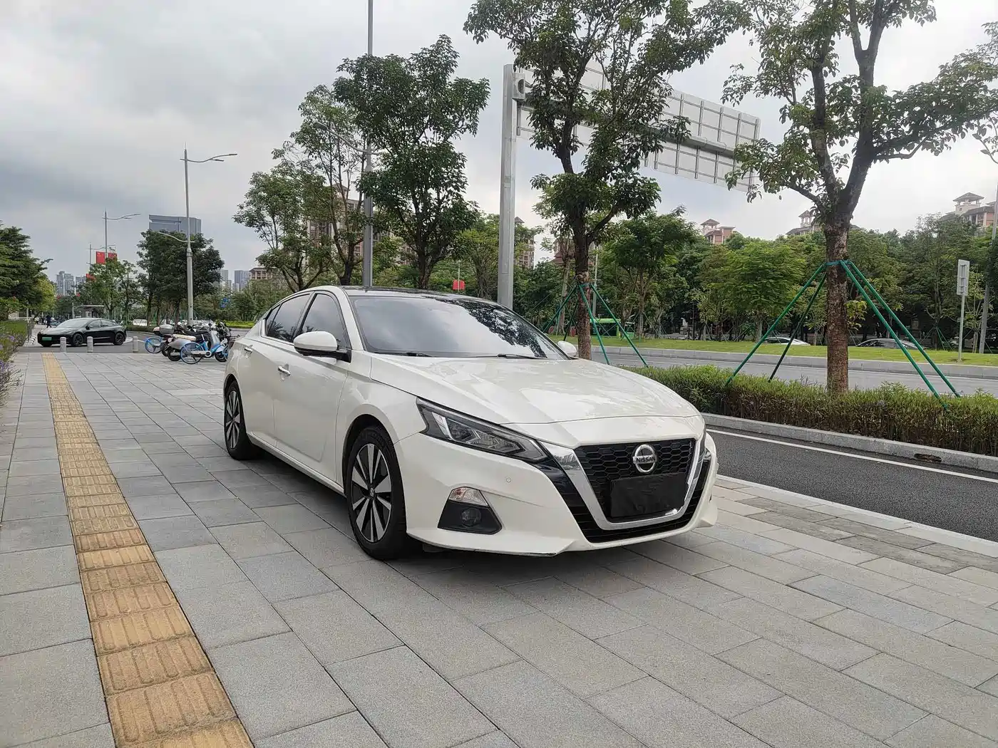 Nissan TEANA, миниатюра 3