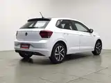 Фото 2 - Volkswagen Polo