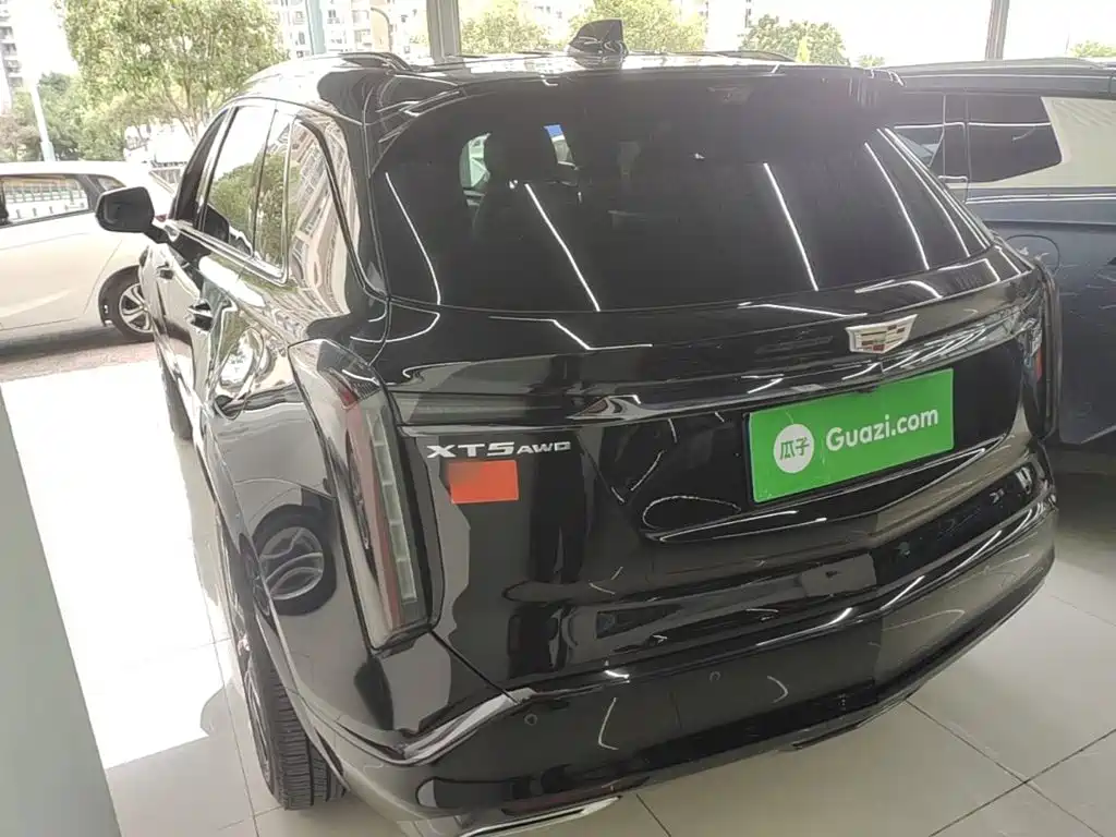 Cadillac XT5 2025 2025 2.0T Premium Model