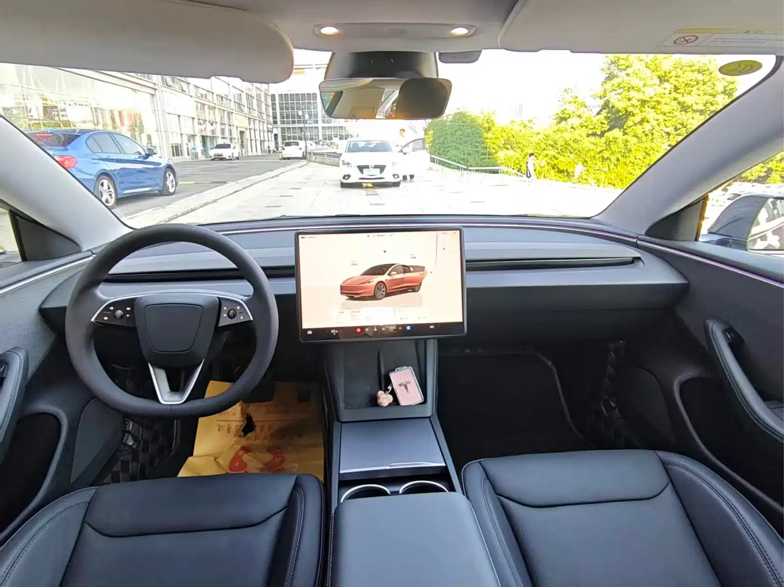 Фото 5 - Tesla Model 3