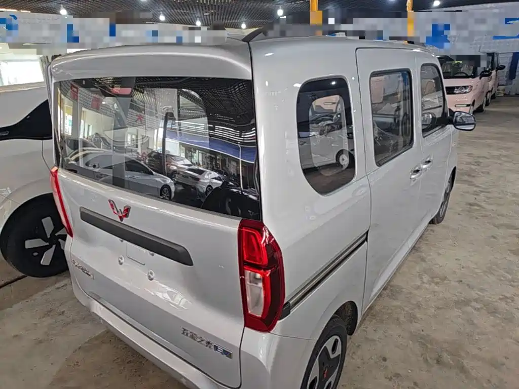 Wuling Motors Wuling Zhiguang NEV 2026 2025 Model Comfort