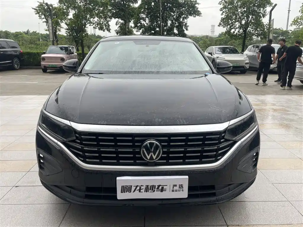Фото 3 - Volkswagen Passat