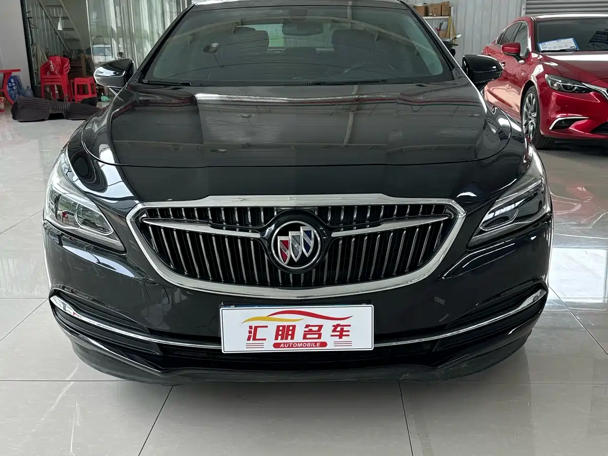 Buick LaCrosse 2018 Model 20T Elite Edition фото 2