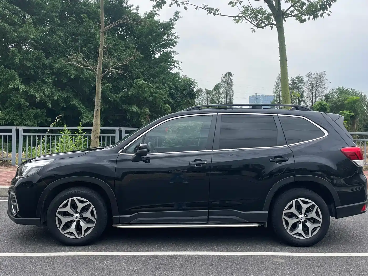 Subaru Forester 2019 2.0i Luxury Edition EyeSight фото 7