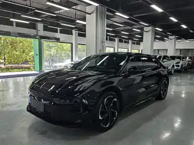 Zeekr 001
