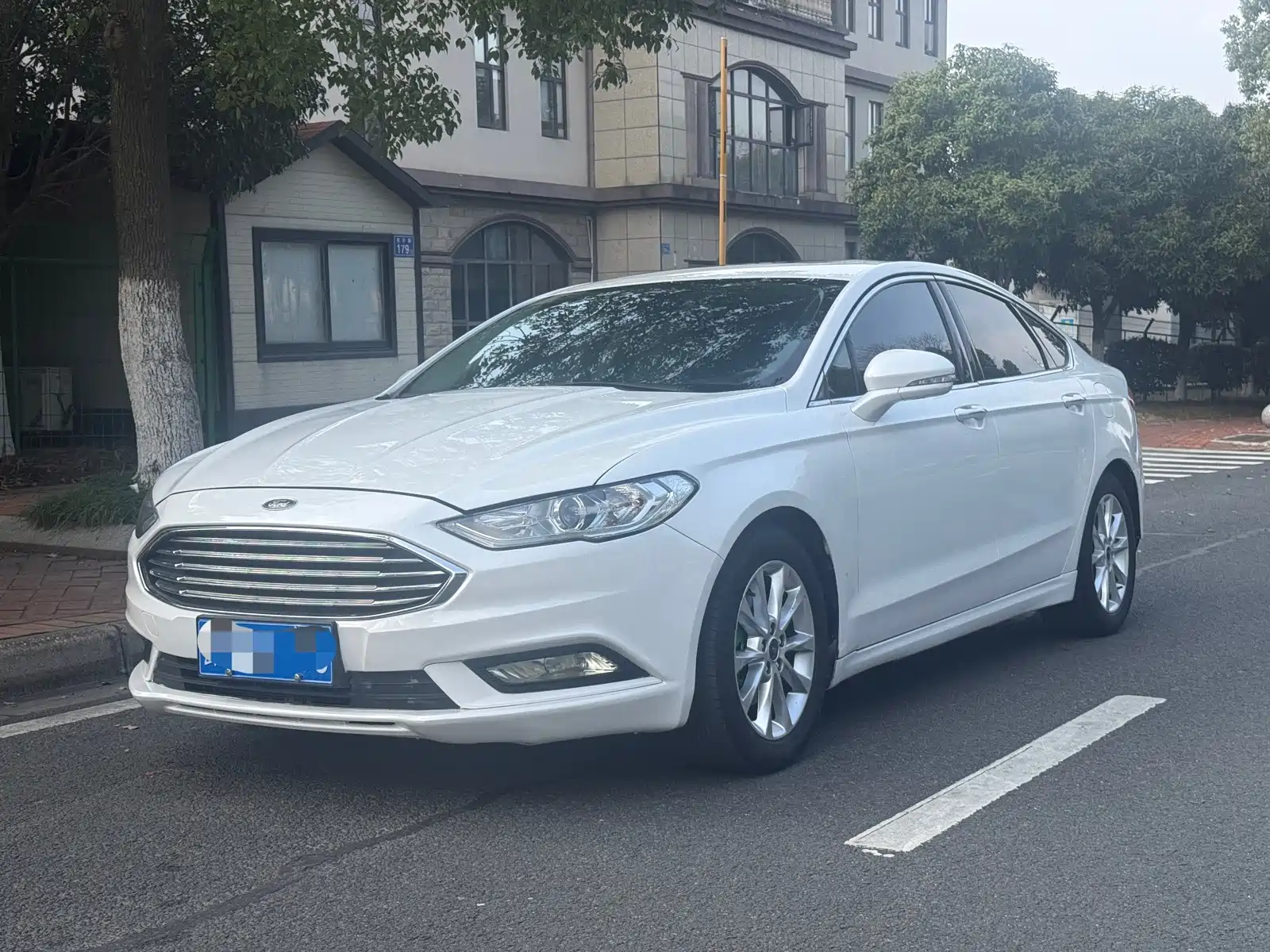 صورة 1 - Ford Mondeo