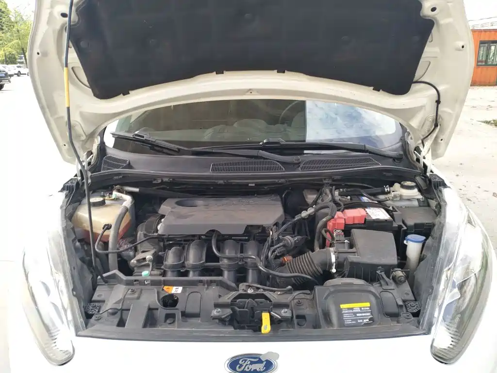 Ford Fiesta 2015 2013 Hatchback 1.5L Automatic Fashion