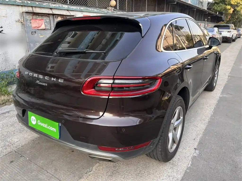 Porsche Macan 2017 Macan 2.0T фото 16