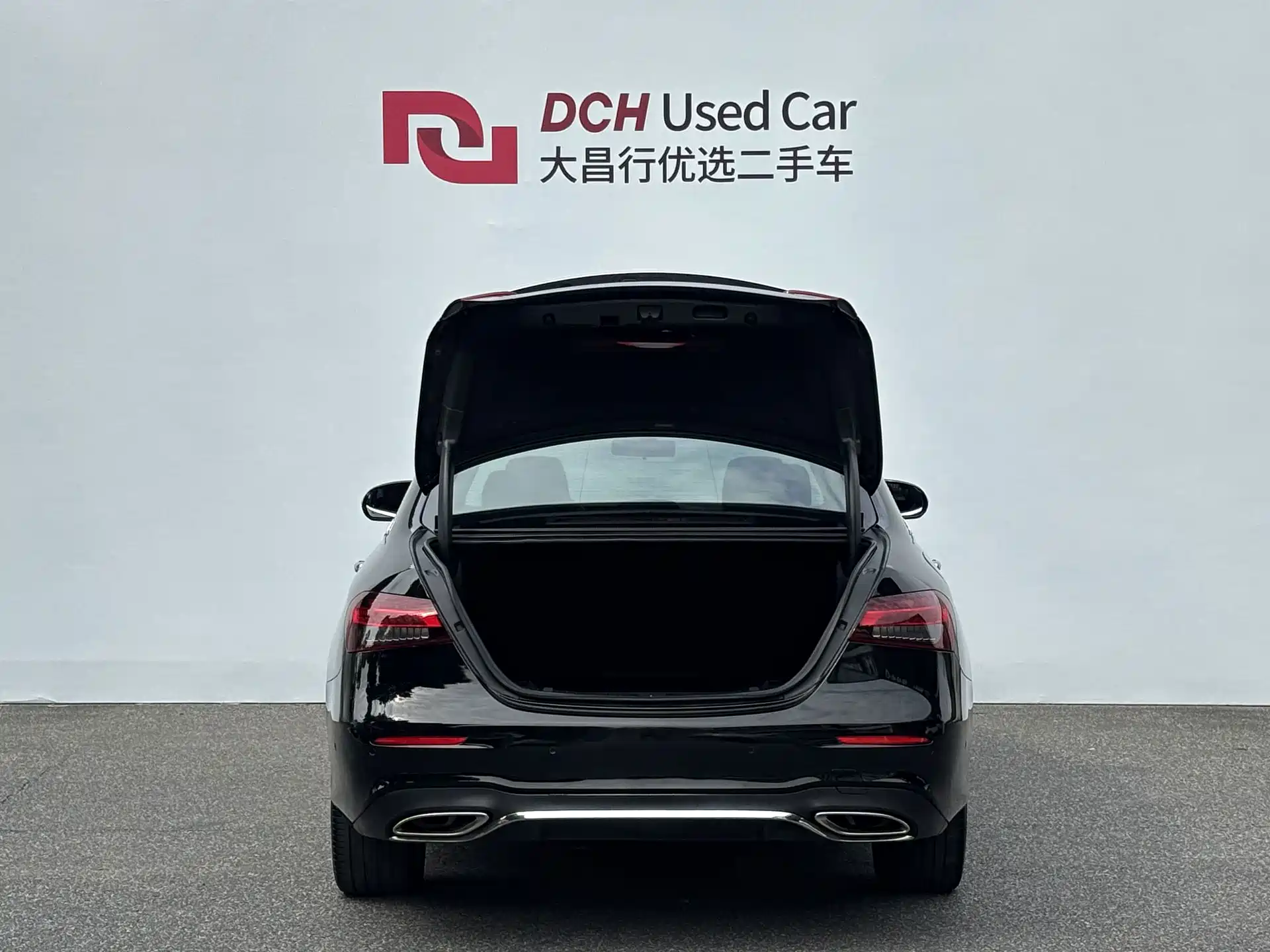 Фото 8 - Mercedes-Benz E-Class