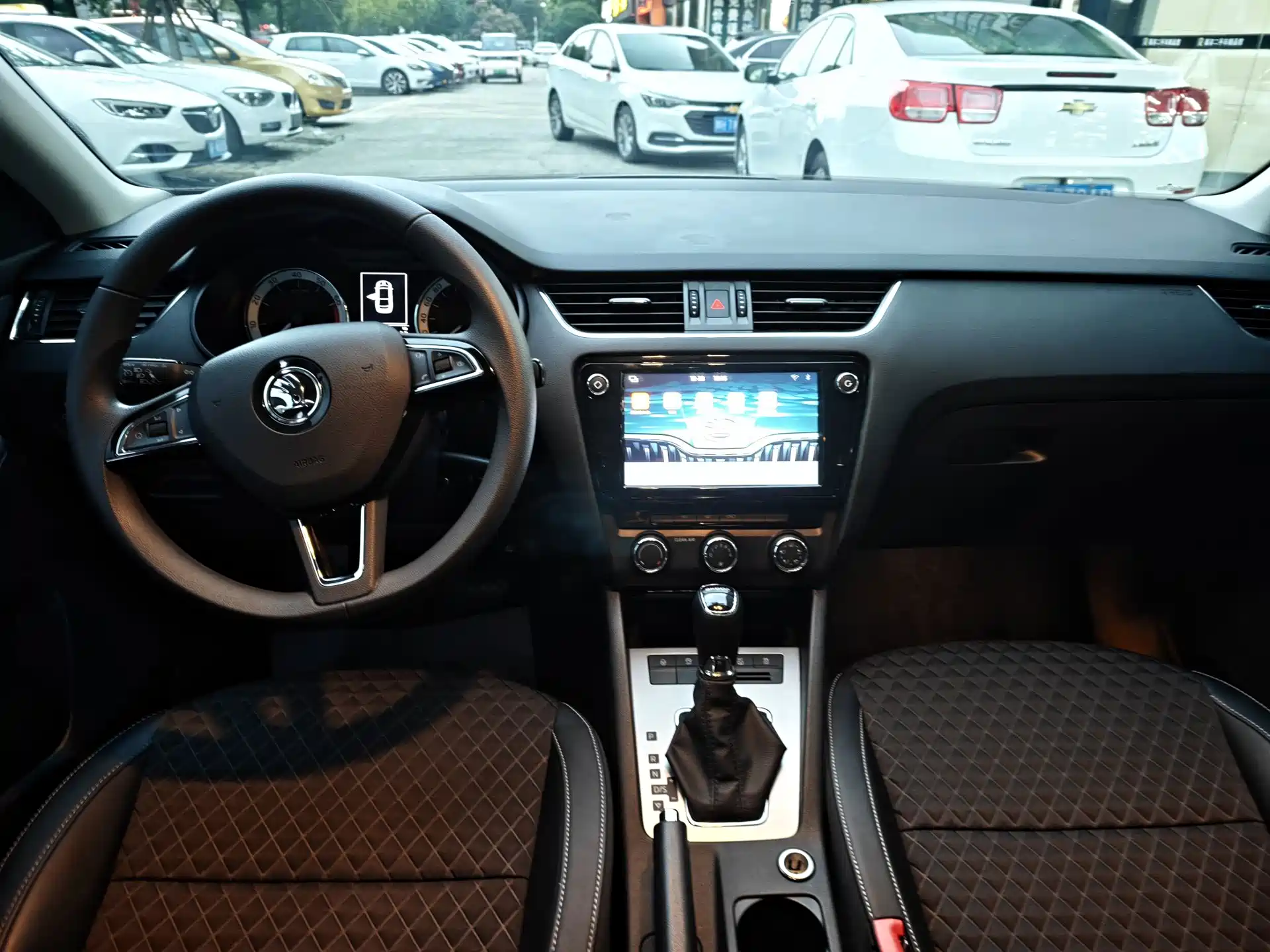 صورة 9 - Škoda Octavia