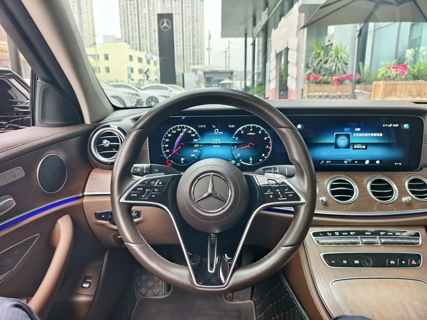 MERCEDES-BENZ E CLASS