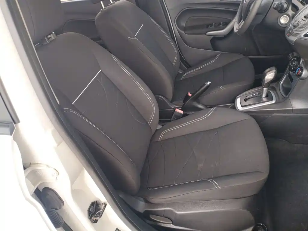 Ford Fiesta 2015 2013 Hatchback 1.5L Automatic Fashion
