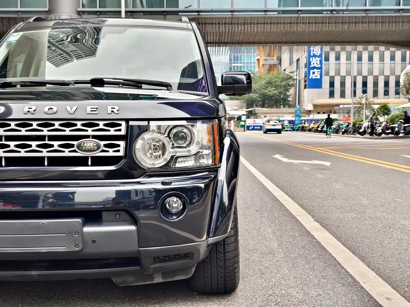 Land Rover Discovery 2012 3.0 SDV6 HSE Diesel фото 7
