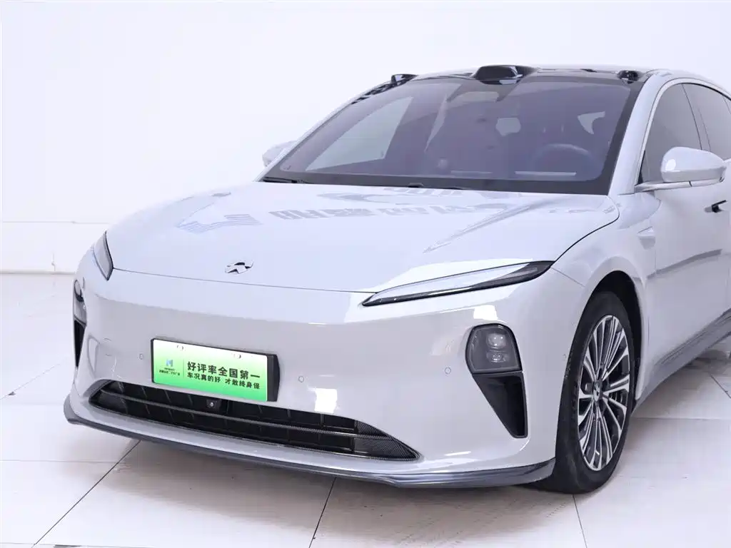 NIO NIO ET5T